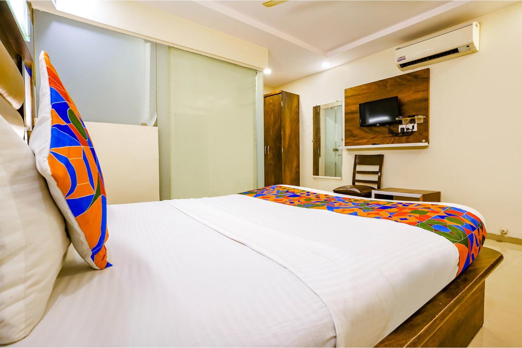 Hotel Naivedhya By Kwality Inn Thane Exterior photo
